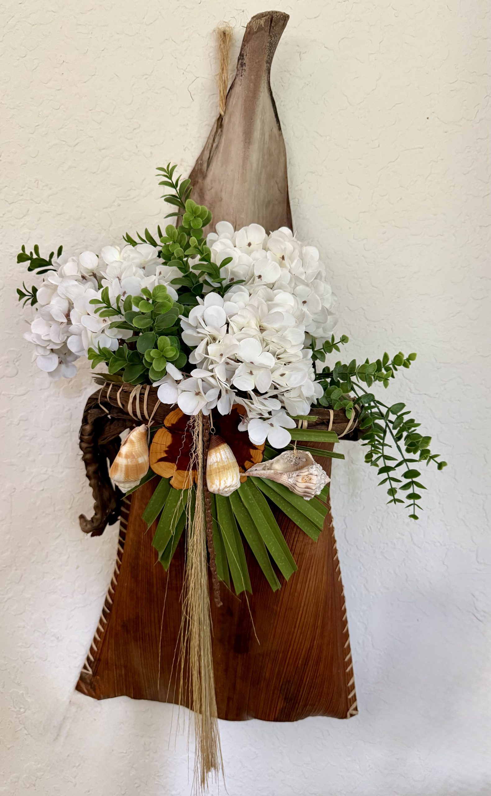 Palm Pockets full of summer blooms...